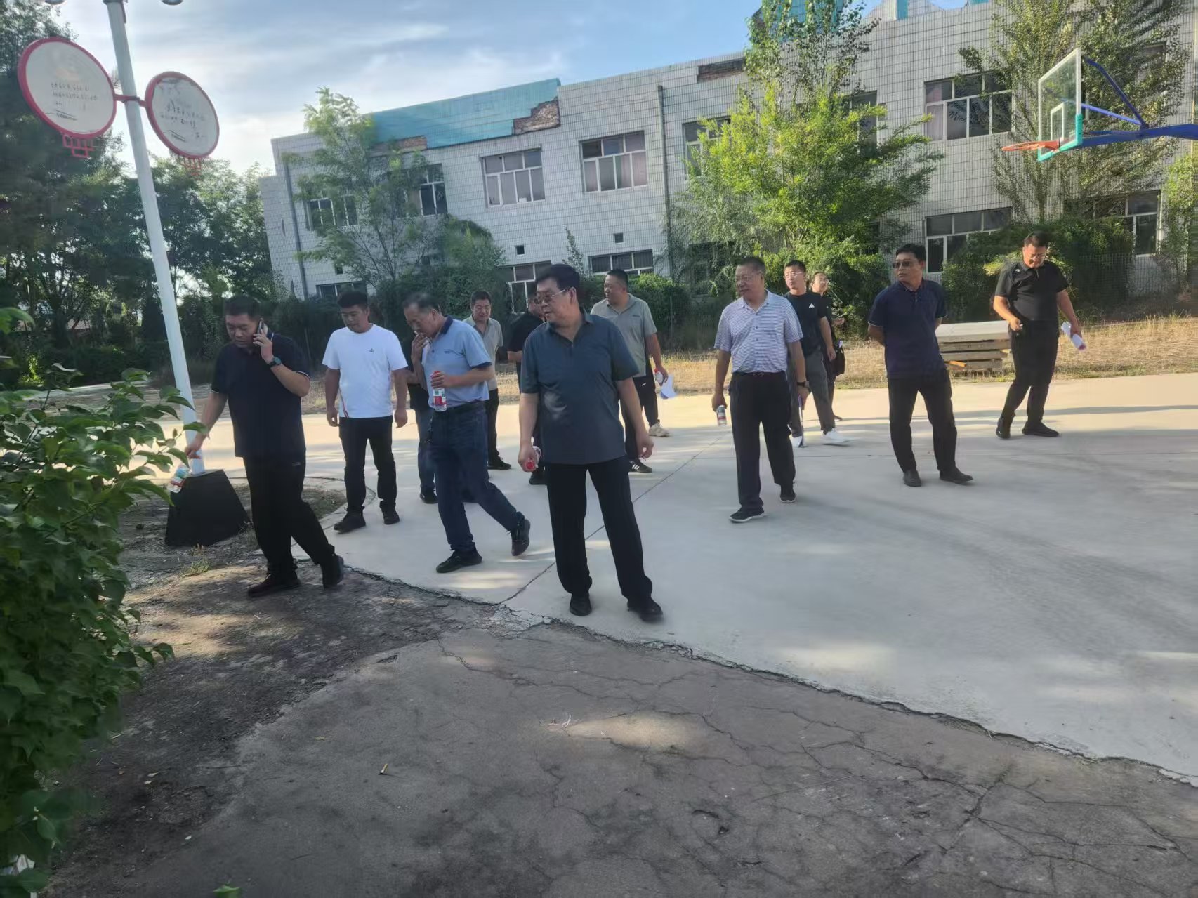 郴州市塑胶跑道材料混合型塑胶跑道 - 哪里好